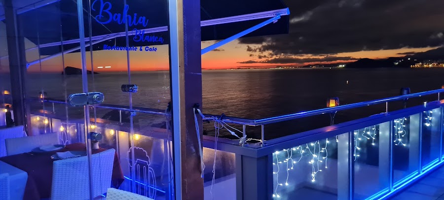 Bahia Blanca Restaurante & Café