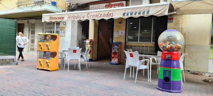 Cafetería y heladería Cabrera