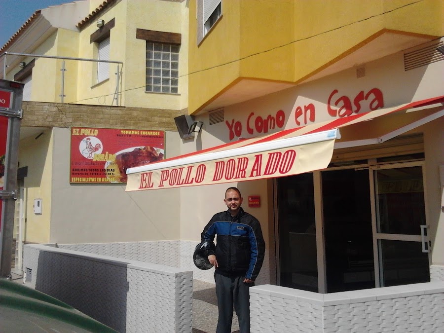 El Pollo Dorado Los Dolores