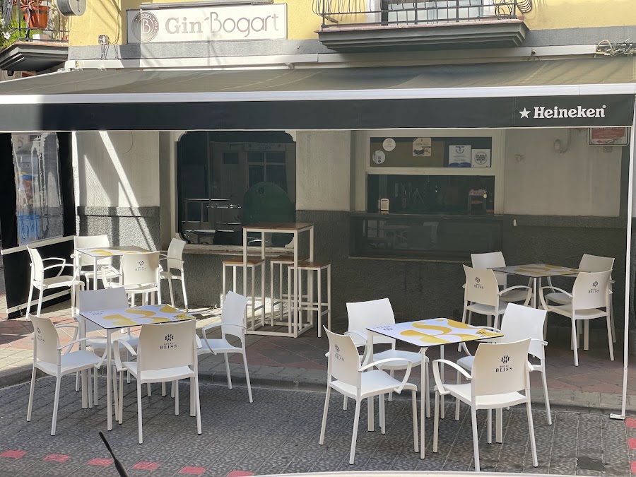 Gin’s Bogart