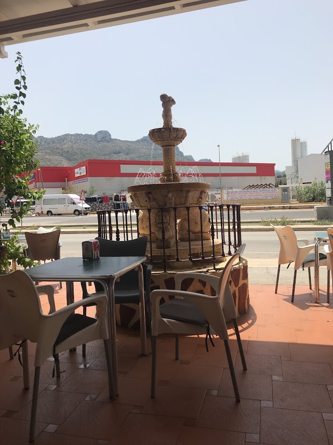 Hostal Restaurante "Corinto"