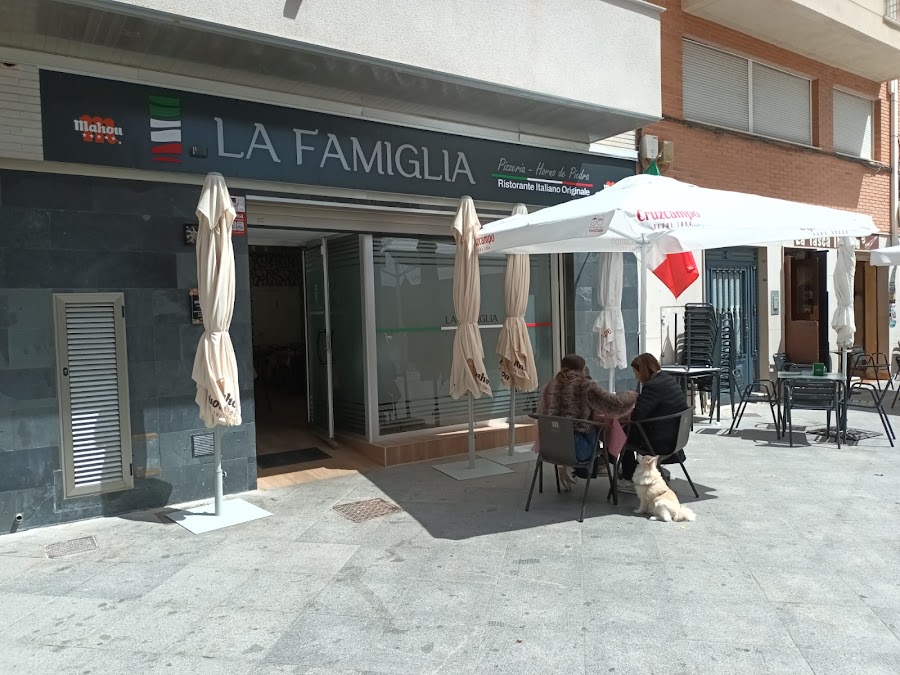 La Famiglia