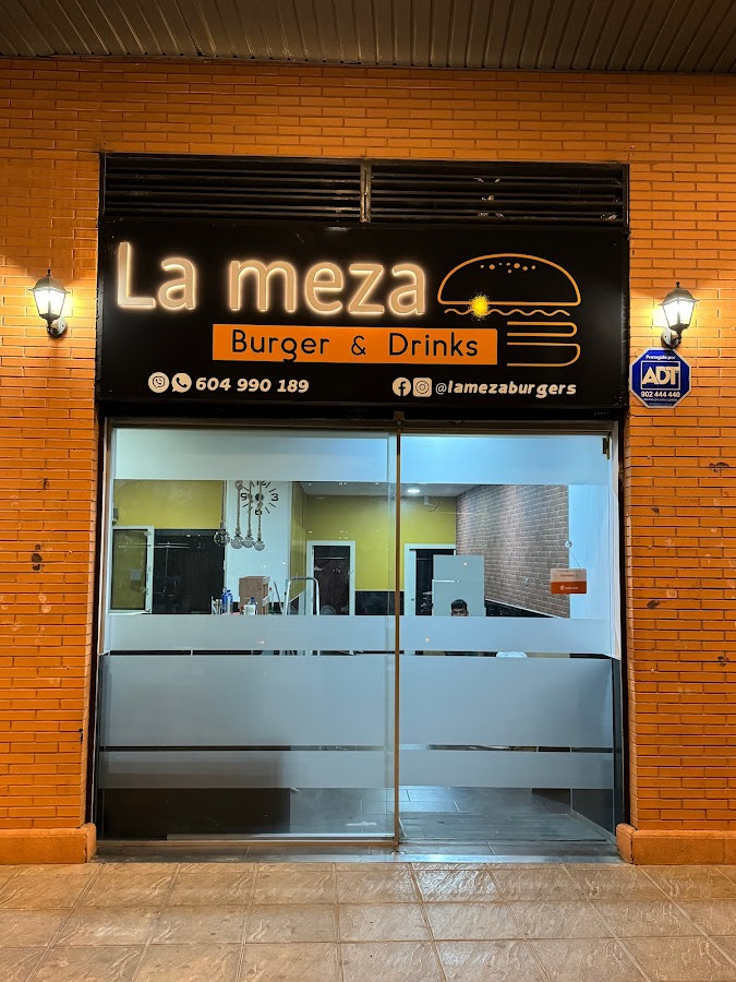 La Meza Burger