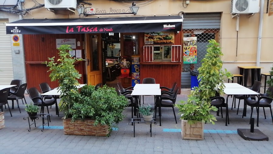 La Tasca De Noah Restaurante Cervecería