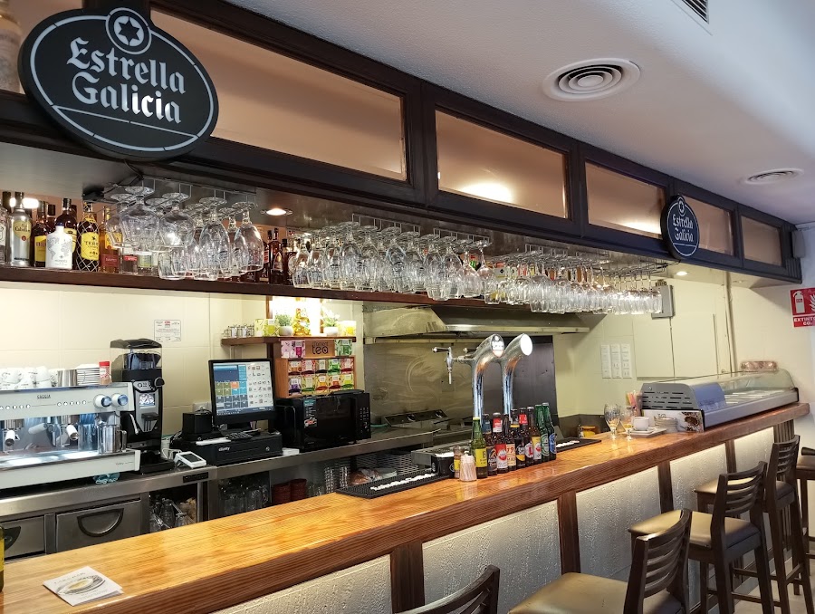 Lara Bar