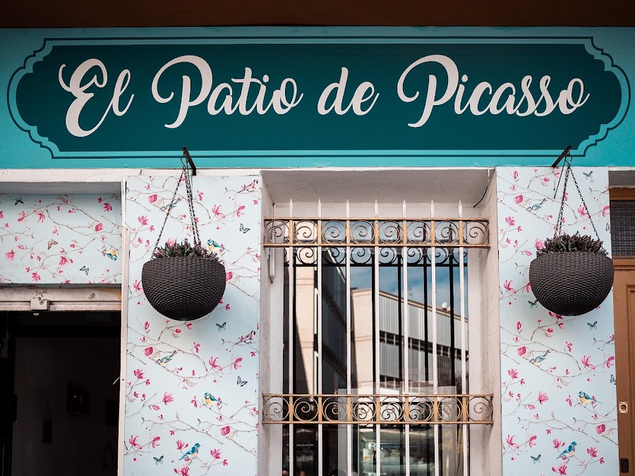 Mimi´s Cafeteria - El Patio De Picasso