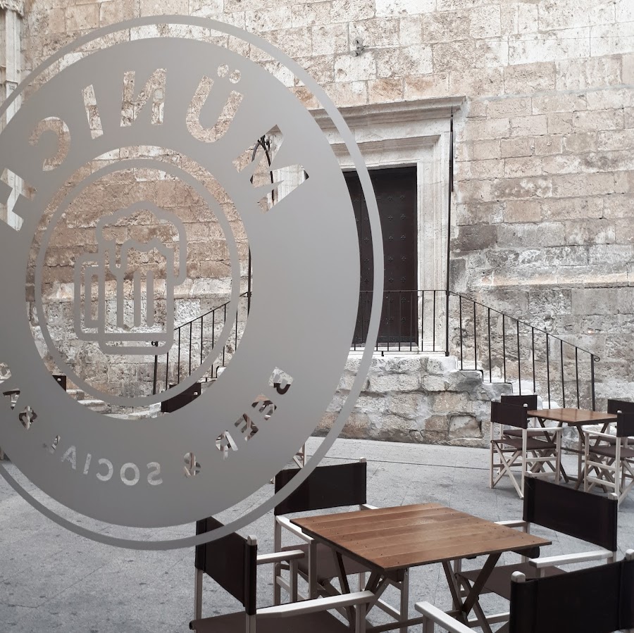 Münich Beer Bar