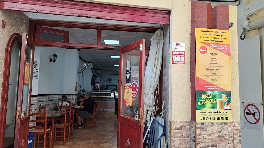 Restaurante latino Delicias de luz