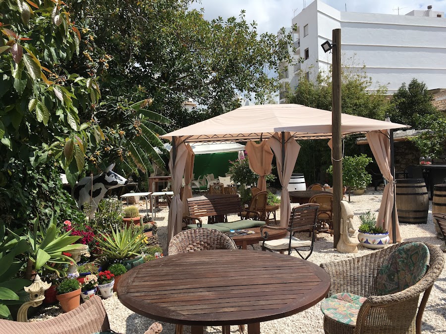 Bar la Concordia - The Secret Garden