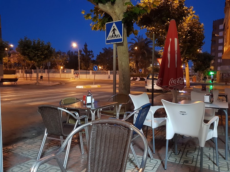 Cafetería Delfi