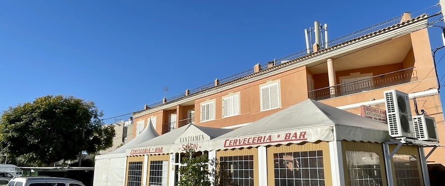 Comer en Mula / Cervecería-Bar Xantiamen Sayon