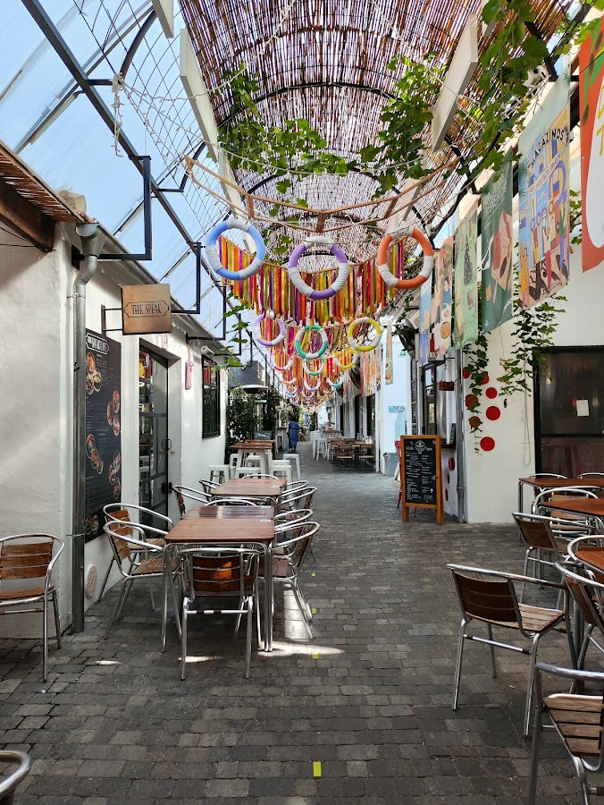 Els Magazinos