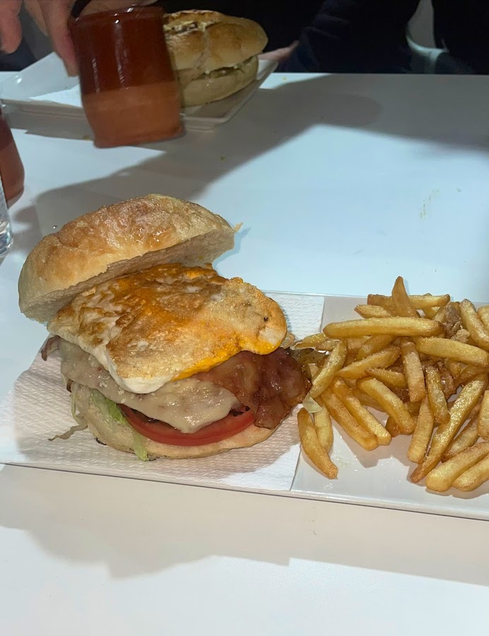 Taperia Los Pajaritos